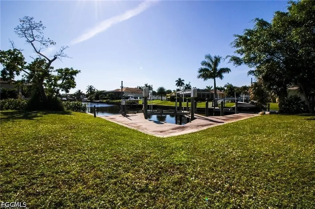 5302 Malibu Court Cape Coral FL 33904