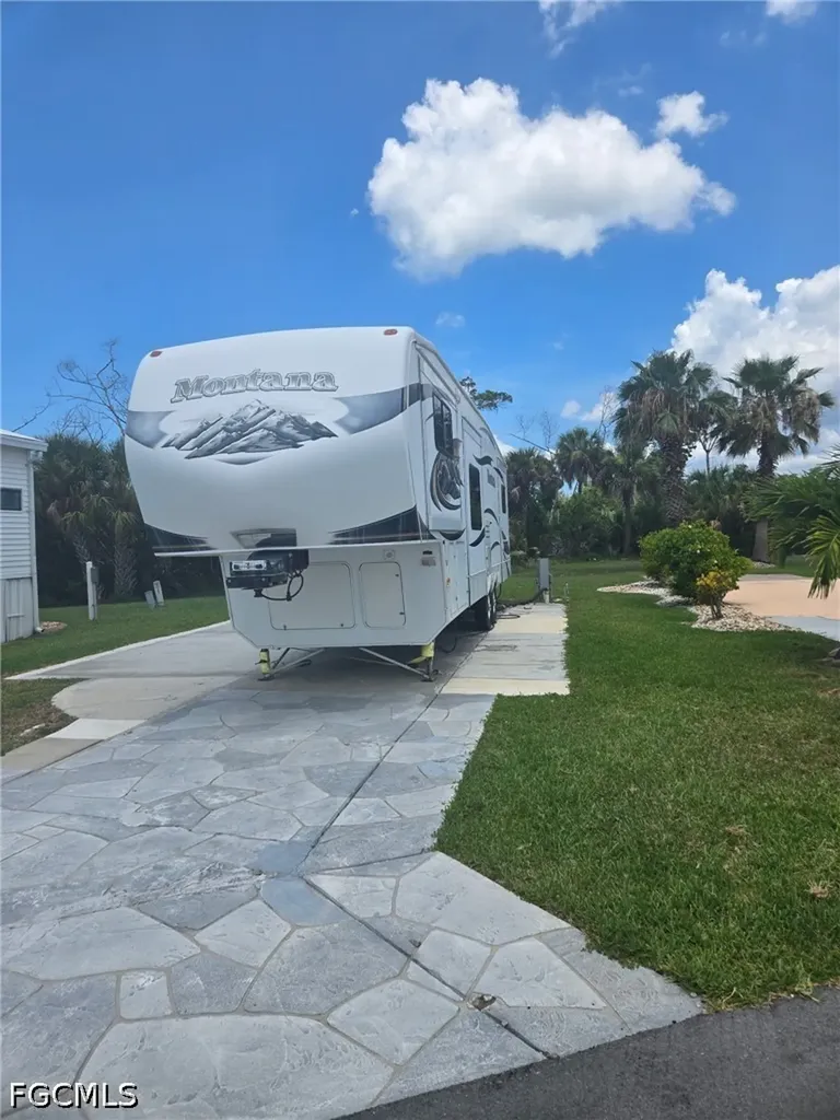 19681 Summerlin #423 Road Fort Myers FL 33908