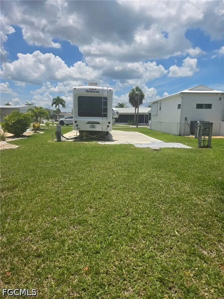 19681 Summerlin #423 Road Fort Myers FL 33908