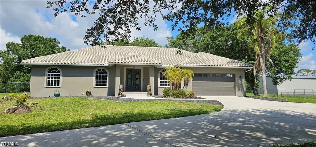 20101 Huffmaster Road North Fort Myers FL 33917