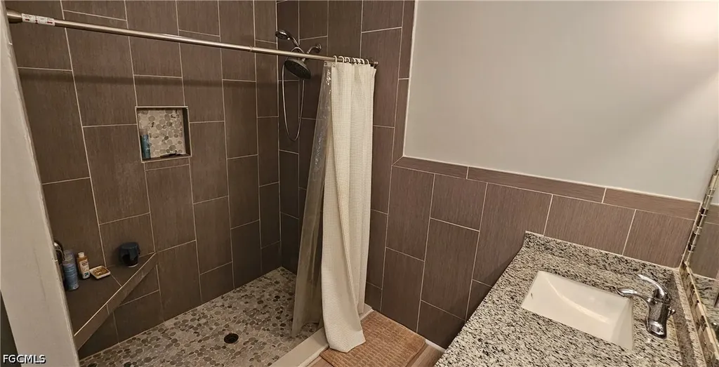 20101 Huffmaster Road North Fort Myers FL 33917