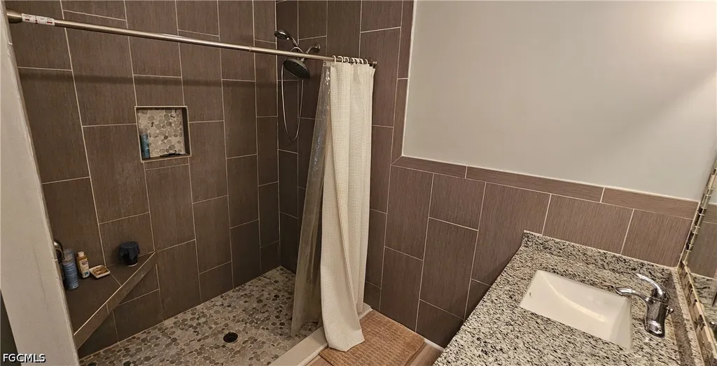 20101 Huffmaster Road North Fort Myers FL 33917