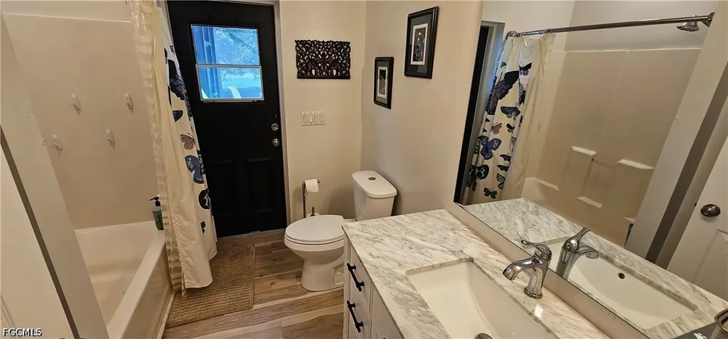 20101 Huffmaster Road North Fort Myers FL 33917