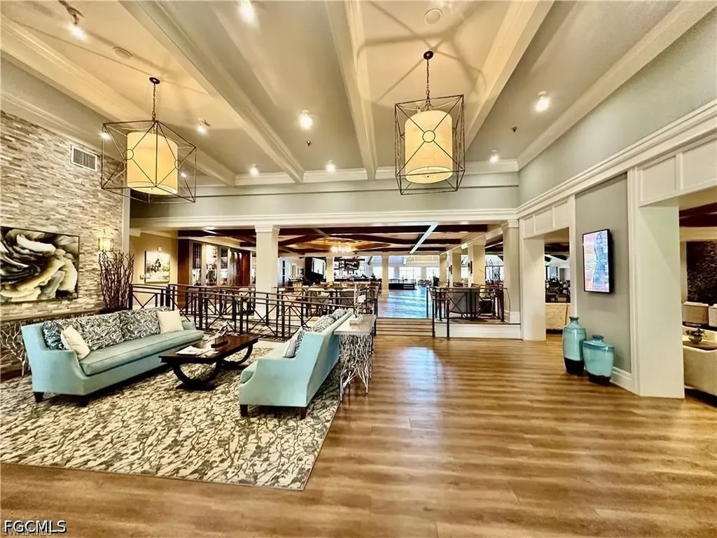 6113 Deer Run Fort Myers FL 33908