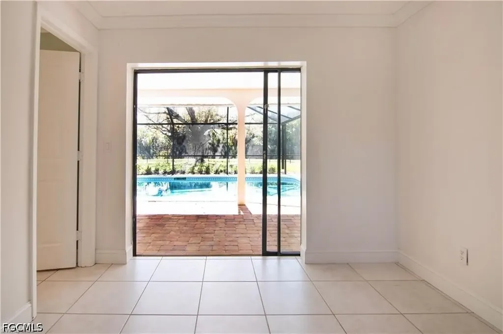 6113 Deer Run Fort Myers FL 33908