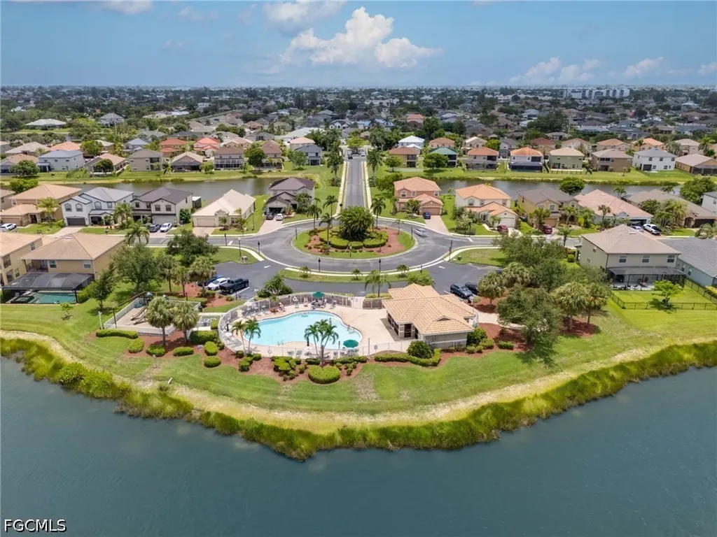 2059 Willow Branch Drive Cape Coral FL 33991