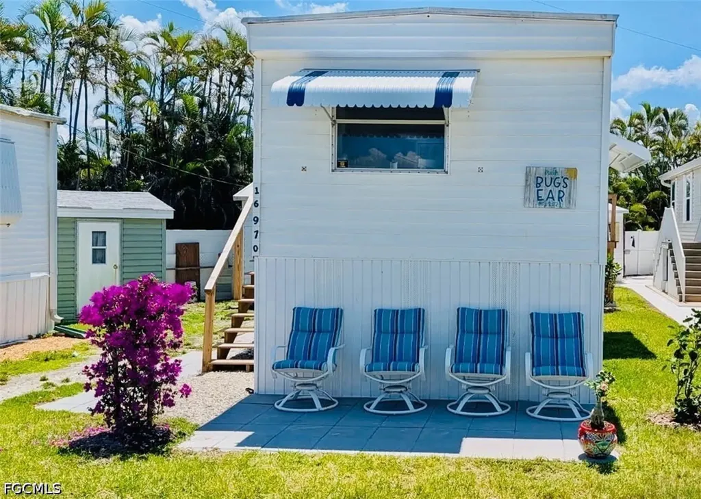 16970 Fishermans Cove Bokeelia FL 33922