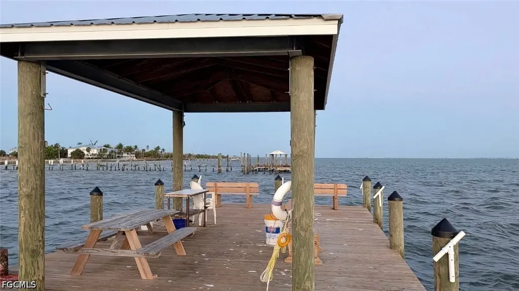 16970 Fishermans Cove Bokeelia FL 33922
