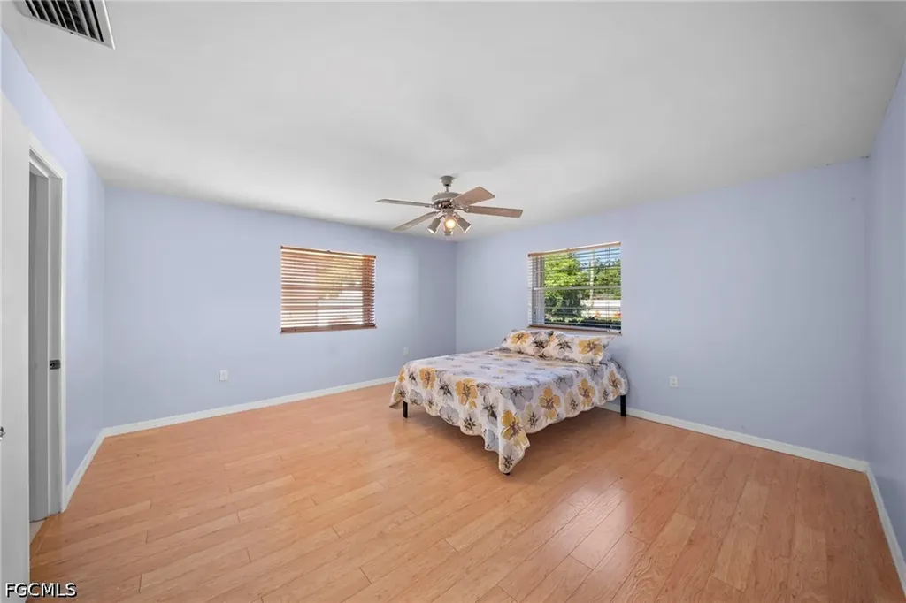 2456 Chandler Avenue Fort Myers FL 33907