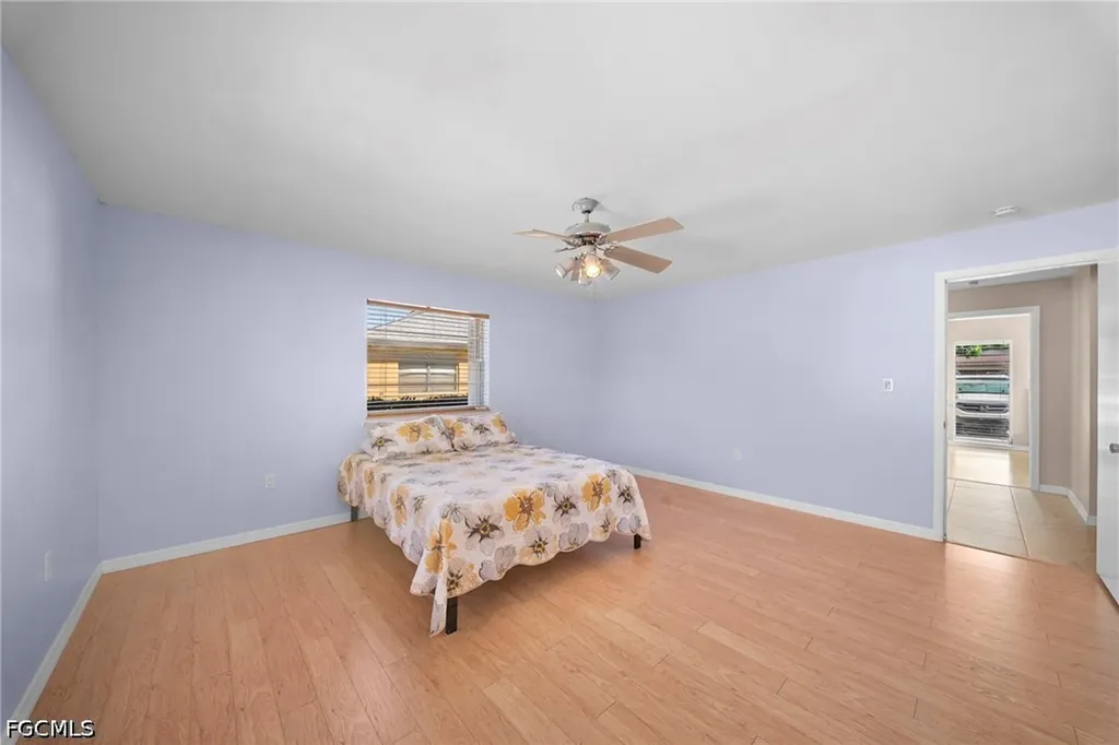 2456 Chandler Avenue Fort Myers FL 33907