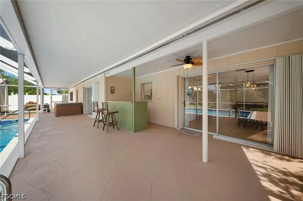 2456 Chandler Avenue Fort Myers FL 33907