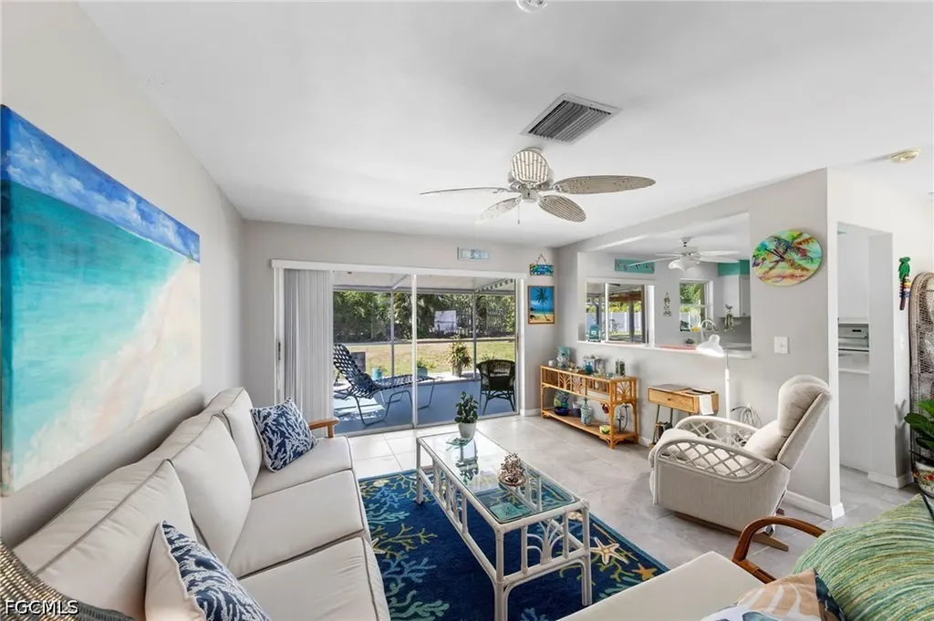 Cape Coral FL, 1758 Bikini Court