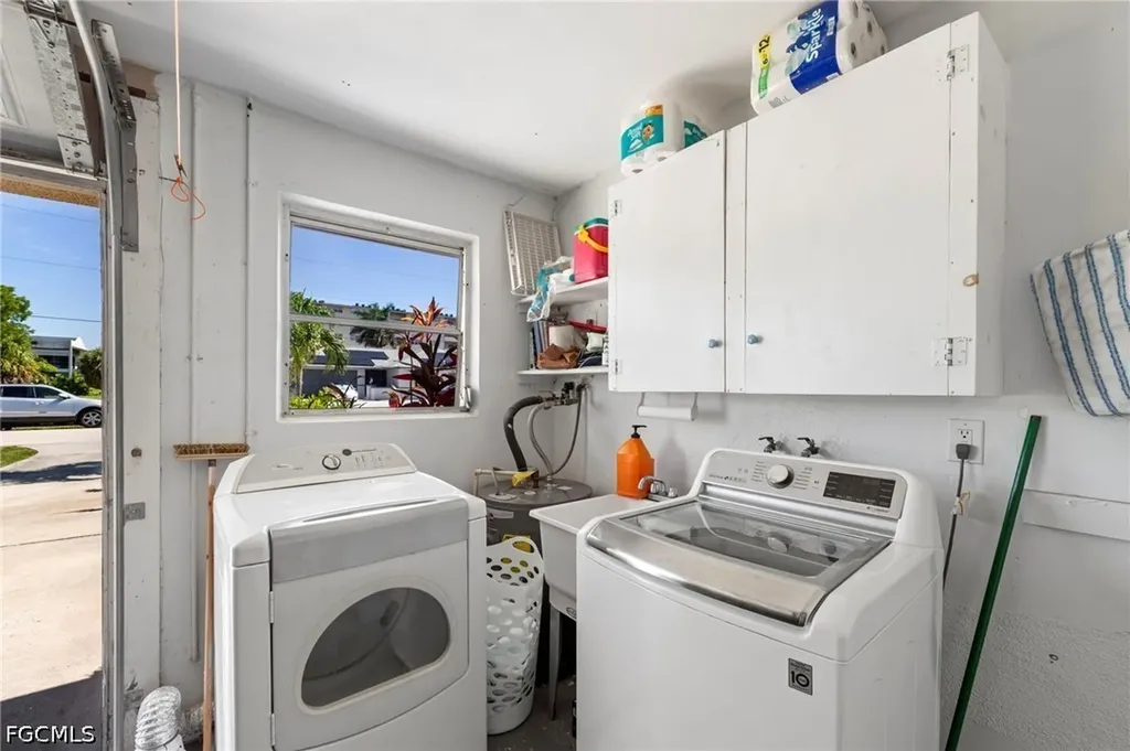 1758 Bikini Court Cape Coral FL 33904