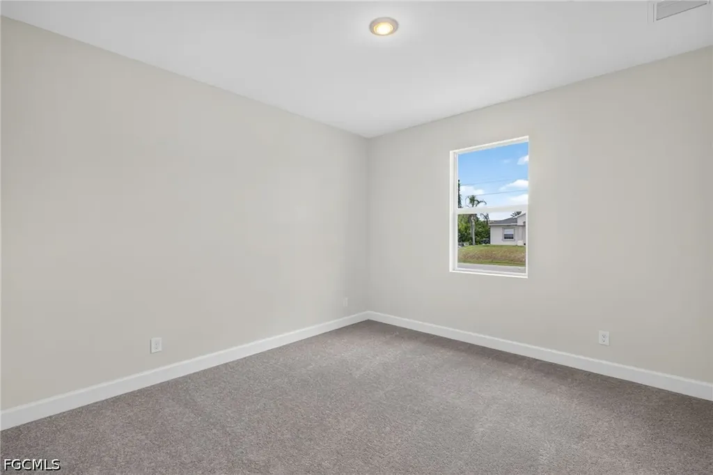 2819 NW 23rd Avenue Cape Coral FL 33993