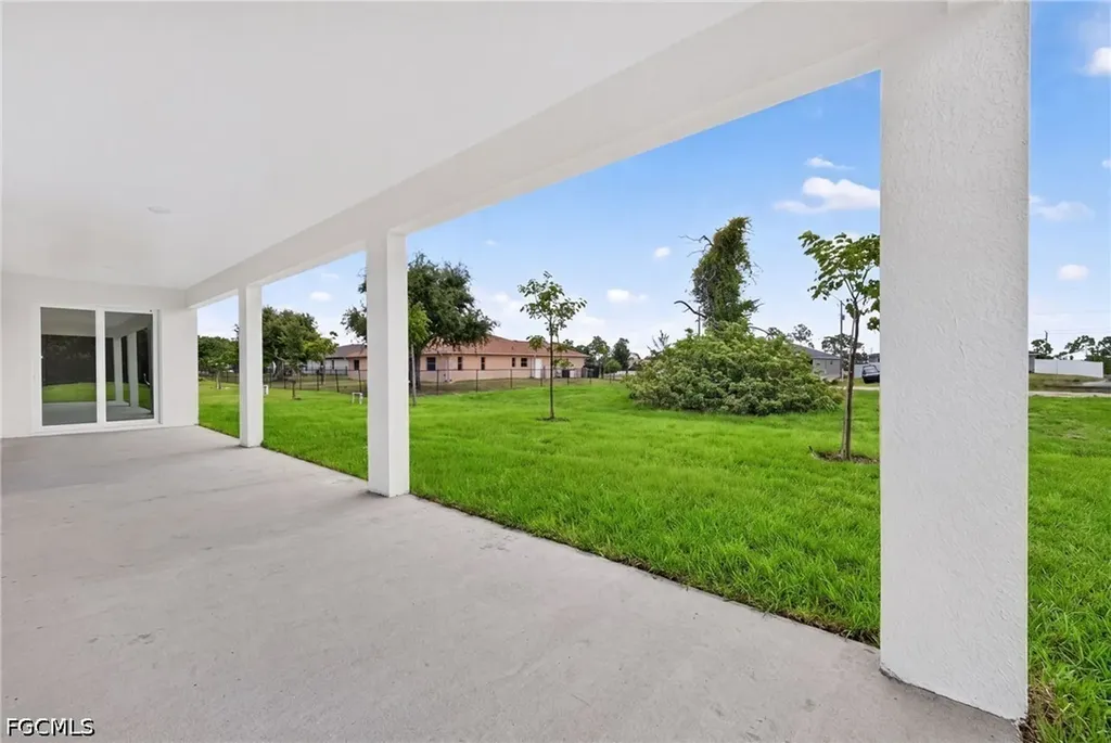 2819 NW 23rd Avenue Cape Coral FL 33993