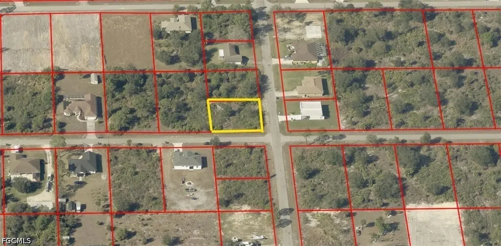 906 E 9th Street Lehigh Acres FL 33972