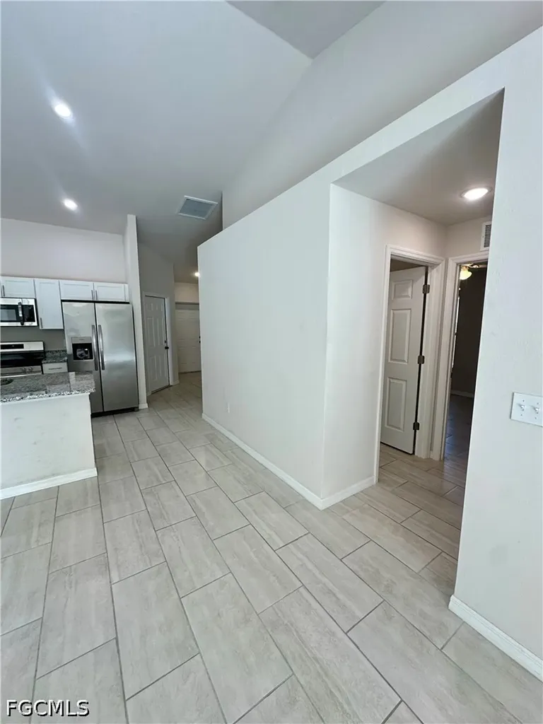3310 SW 17th Place Cape Coral FL 33914