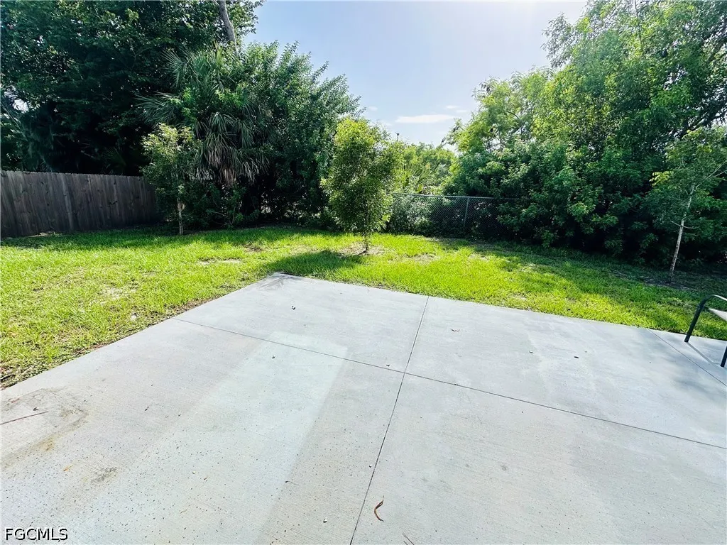 3310 SW 17th Place Cape Coral FL 33914