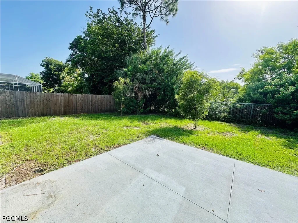 3310 SW 17th Place Cape Coral FL 33914