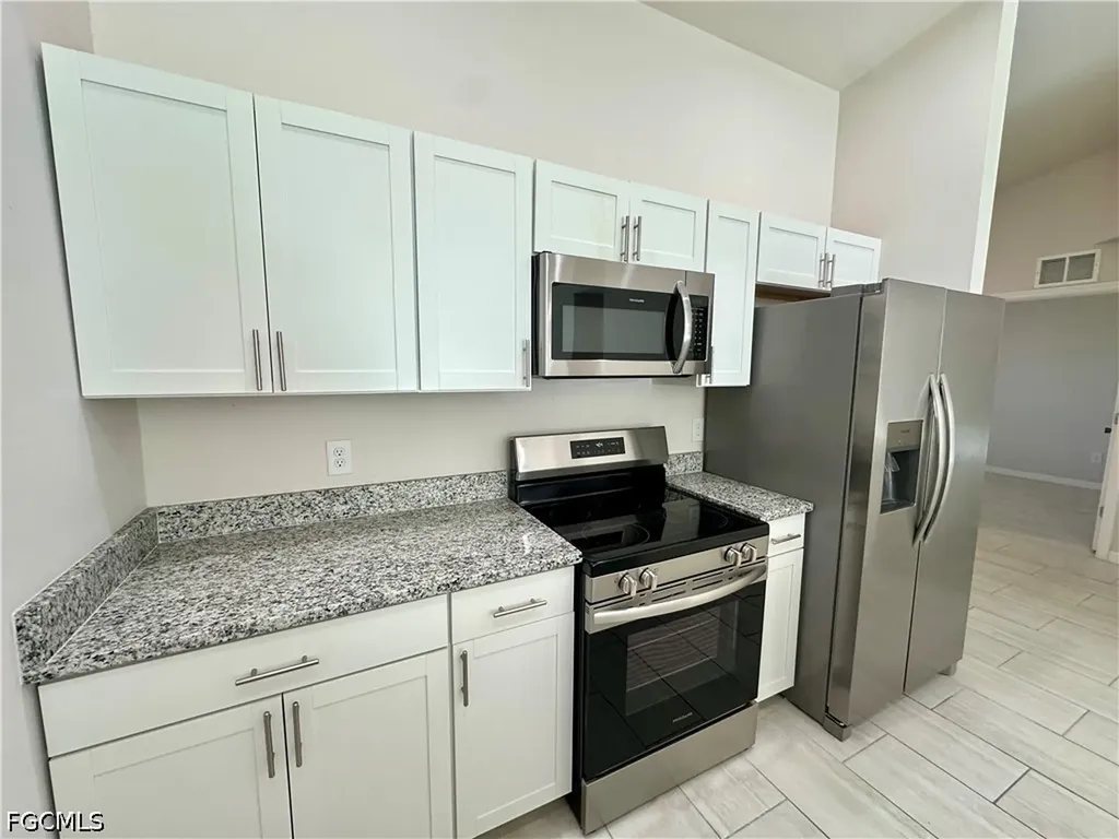3310 SW 17th Place Cape Coral FL 33914
