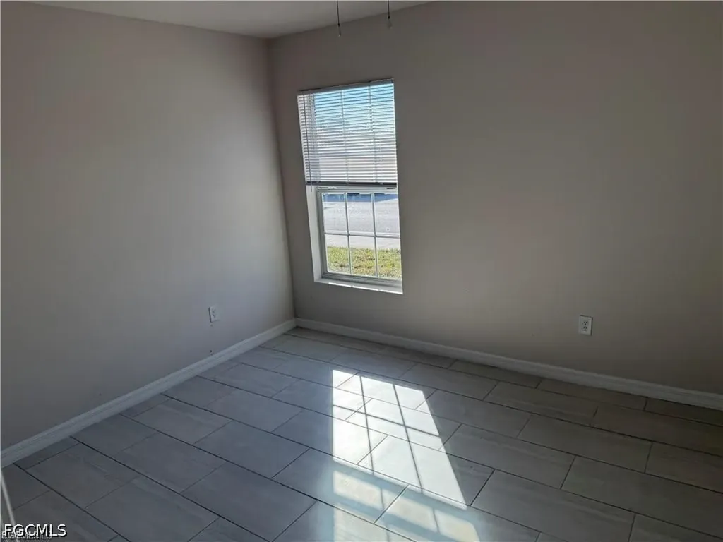 3310 SW 17th Place Cape Coral FL 33914