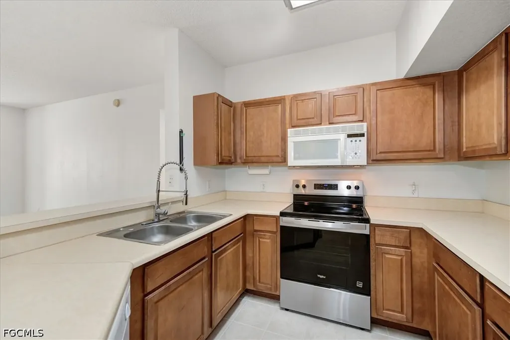 15590 Ocean Walk Circle Fort Myers FL 33908