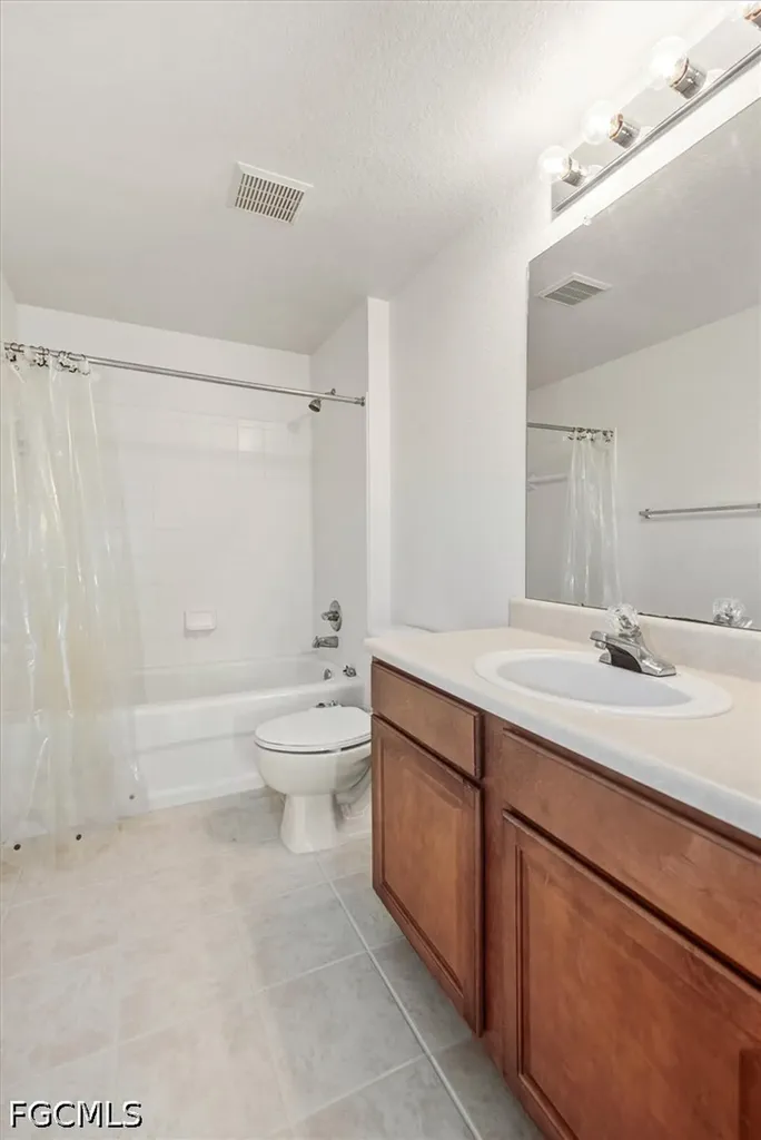 15590 Ocean Walk Circle Fort Myers FL 33908