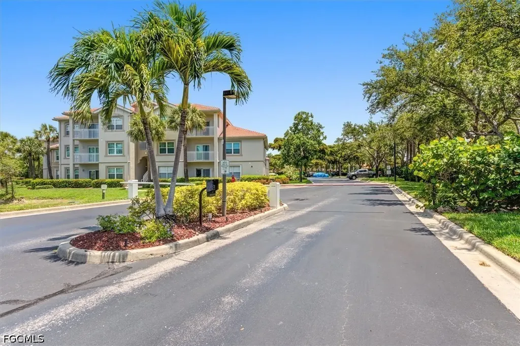 15590 Ocean Walk Circle Fort Myers FL 33908