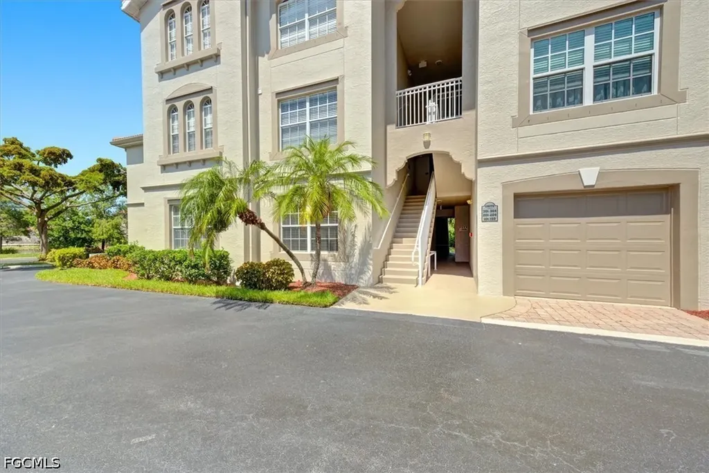 15590 Ocean Walk Circle Fort Myers FL 33908