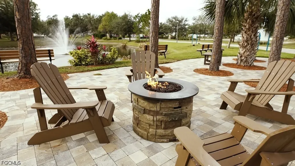 1101 Winding Pines Circle Cape Coral FL 33909