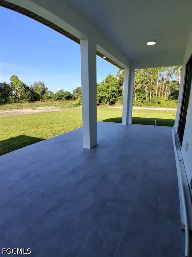 1106 Edelweiss Street E Lehigh Acres FL 33974