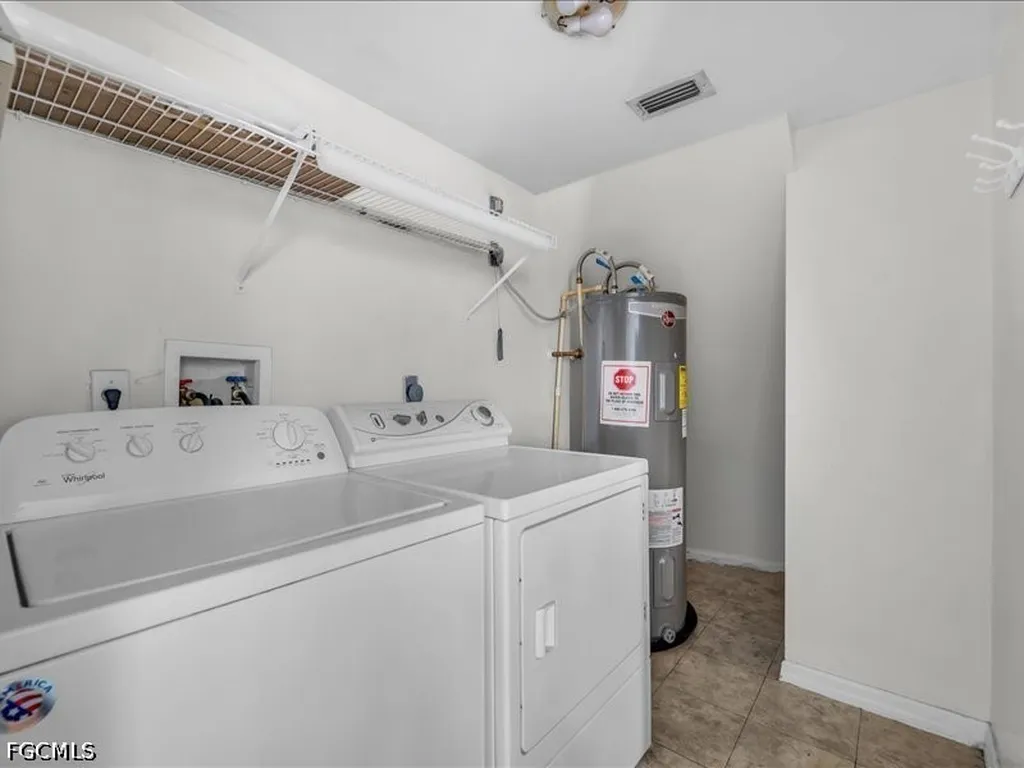 28 Cosmopolitan Drive Lehigh Acres FL 33936