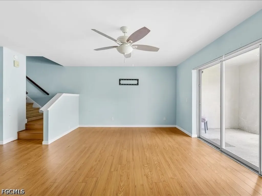 28 Cosmopolitan Drive Lehigh Acres FL 33936