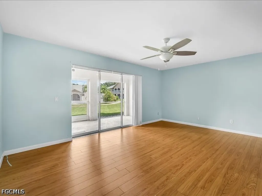 28 Cosmopolitan Drive Lehigh Acres FL 33936
