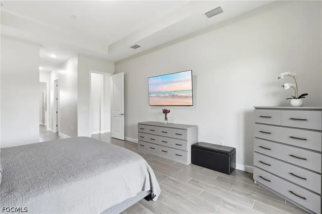 17040 Serengeti Circle Alva FL 33920