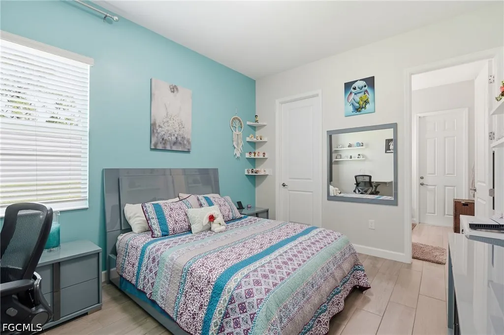 17040 Serengeti Circle Alva FL 33920