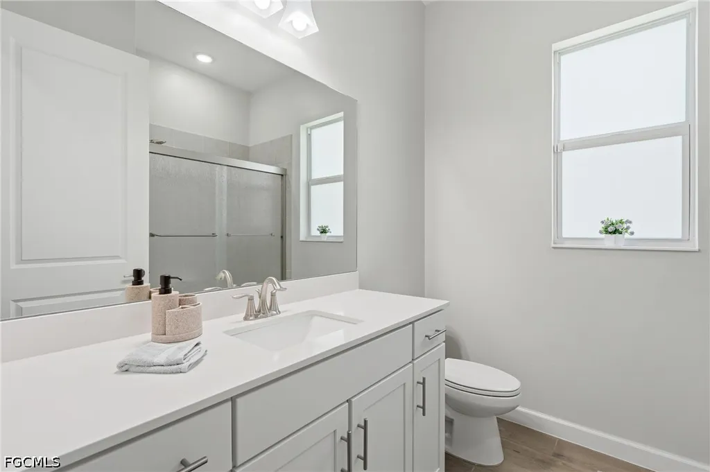 17040 Serengeti Circle Alva FL 33920