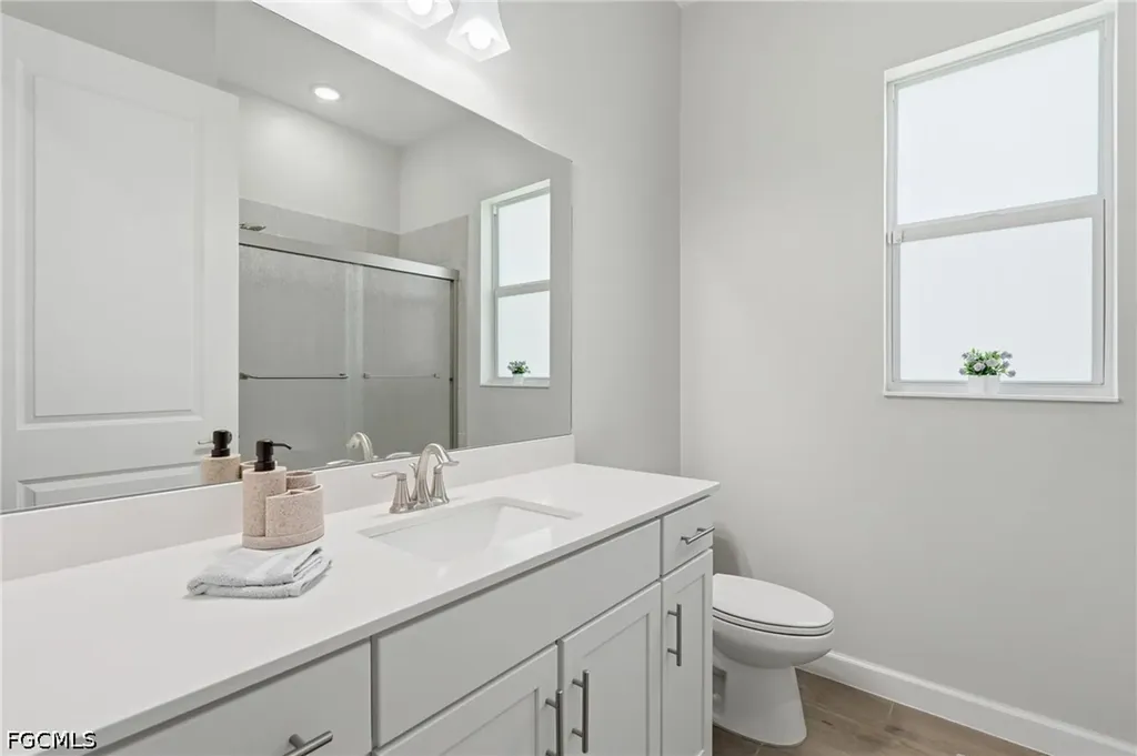 17040 Serengeti Circle Alva FL 33920