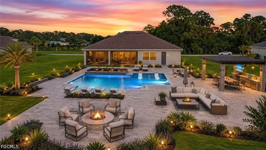 17040 Serengeti Circle Alva FL 33920