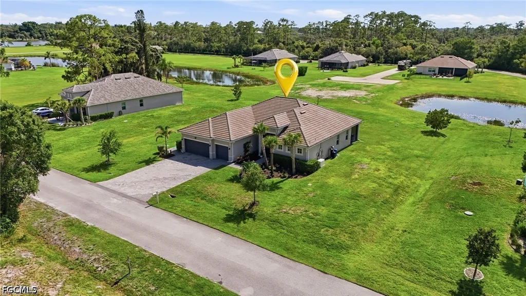 17040 Serengeti Circle Alva FL 33920