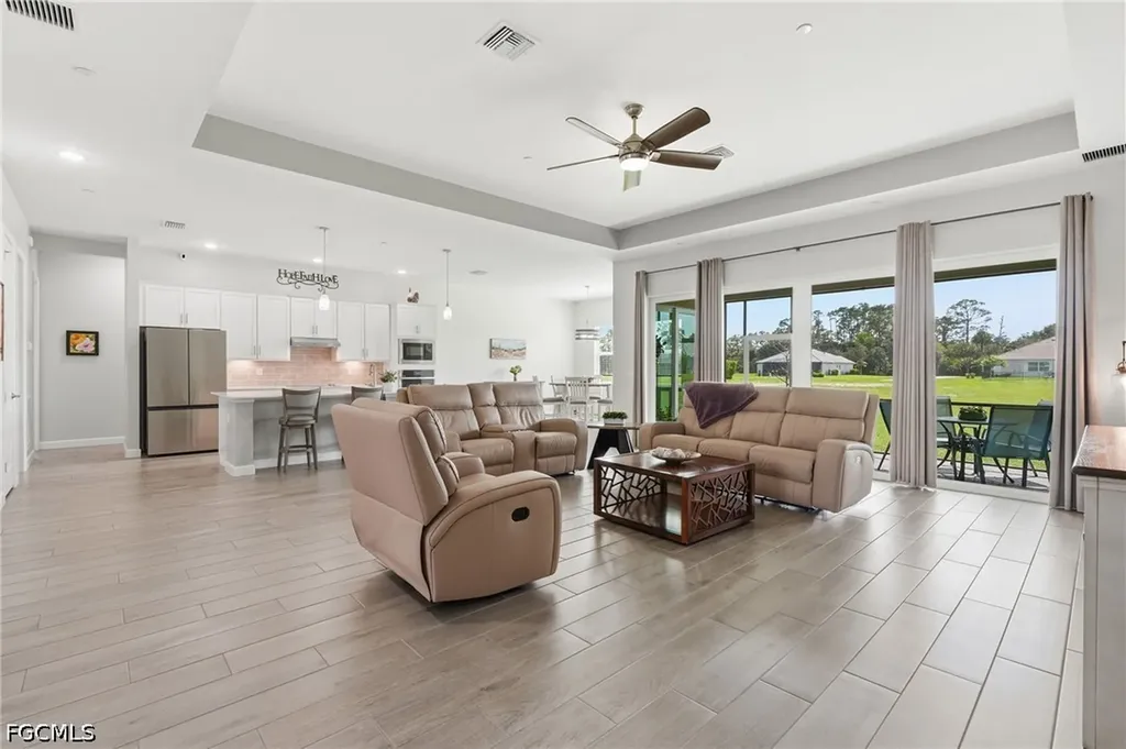 17040 Serengeti Circle Alva FL 33920