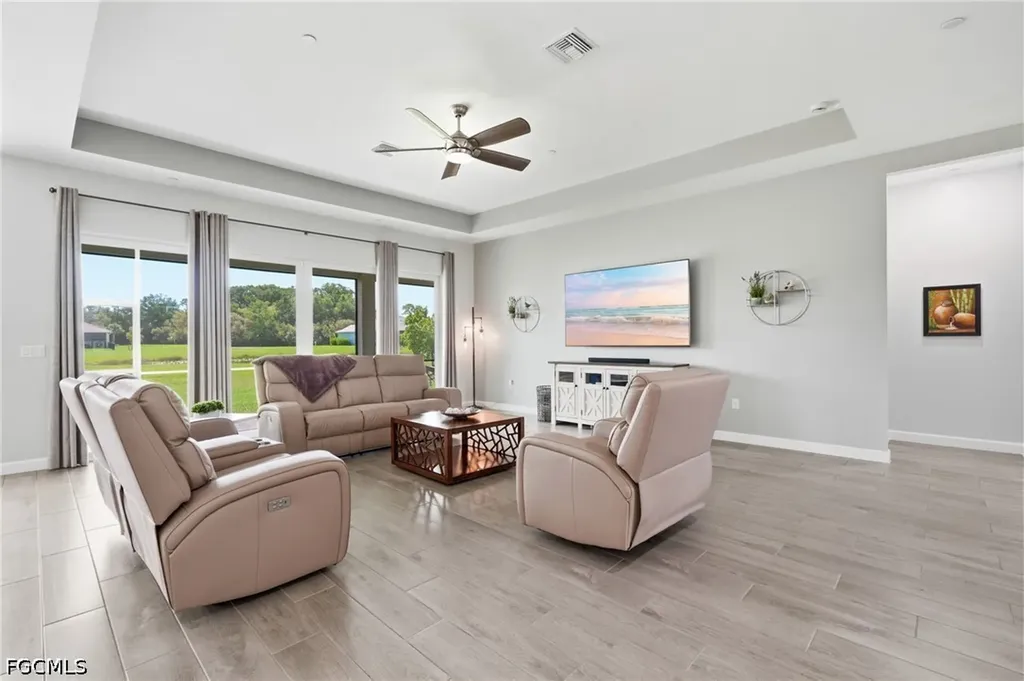 17040 Serengeti Circle Alva FL 33920