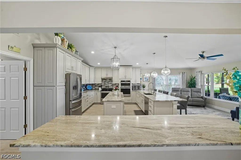 1203 N Brandywine Circle Fort Myers FL 33919