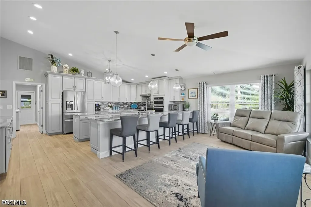 1203 N Brandywine Circle Fort Myers FL 33919