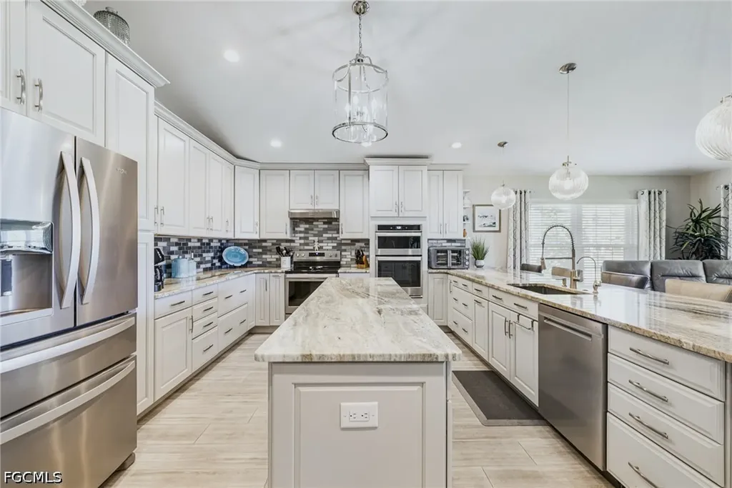 1203 N Brandywine Circle Fort Myers FL 33919