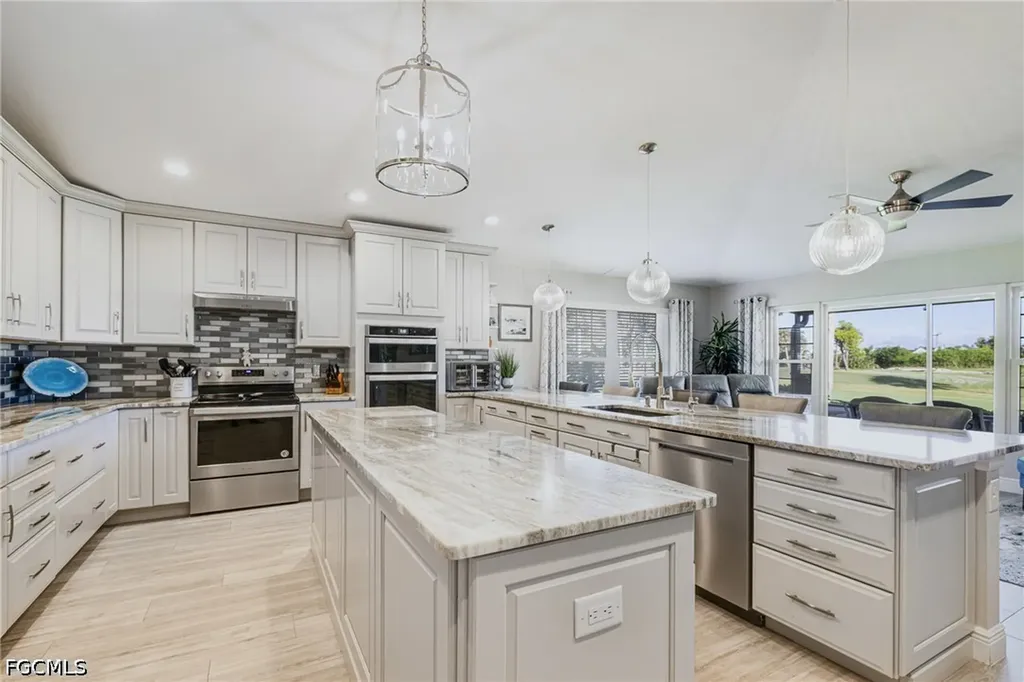 1203 N Brandywine Circle Fort Myers FL 33919