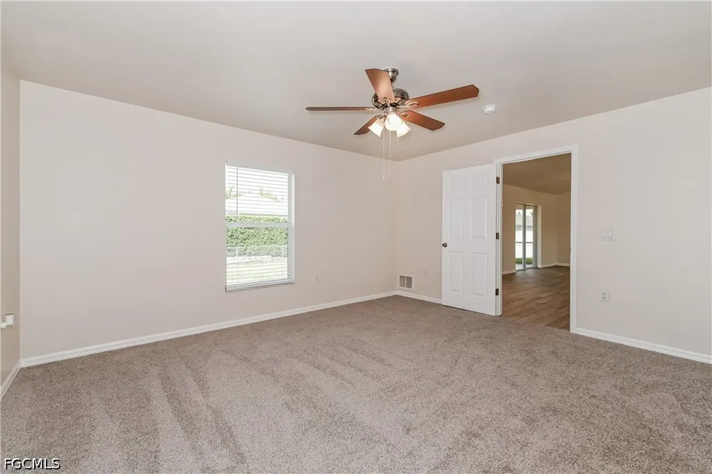 2908 SW 16th Place Cape Coral FL 33914