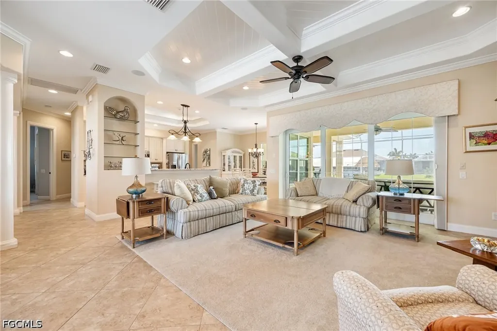 2213 SE 19th Avenue Cape Coral FL 33990