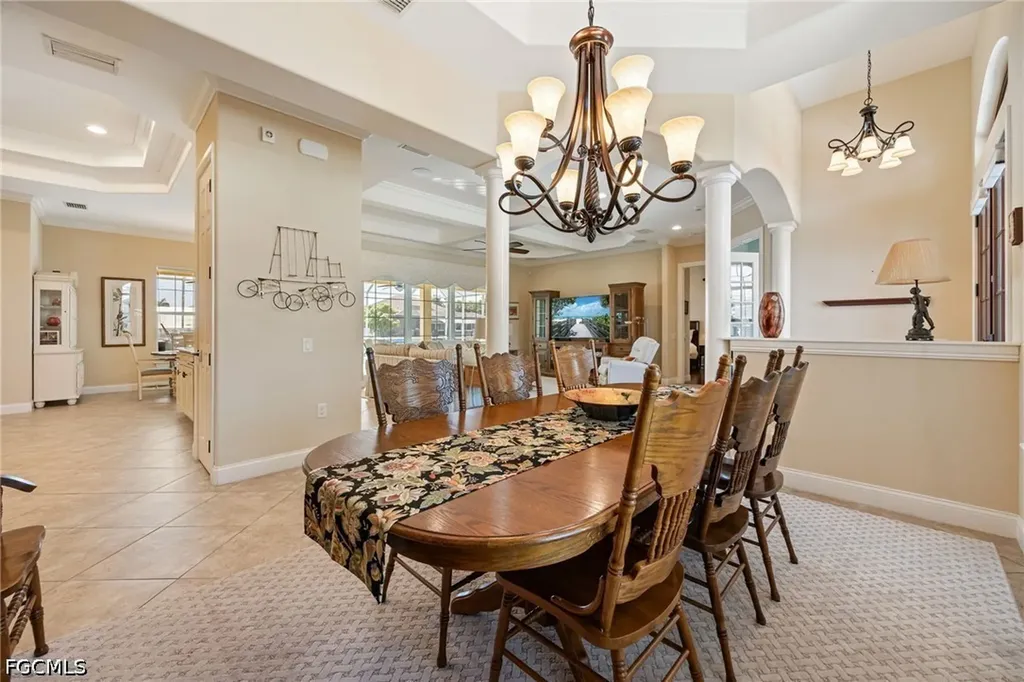 2213 SE 19th Avenue Cape Coral FL 33990