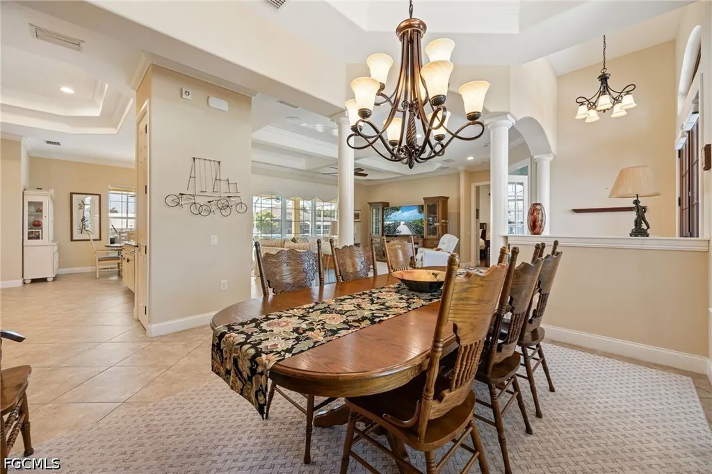 2213 SE 19th Avenue Cape Coral FL 33990